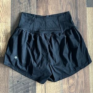 NEW Halara Super High Waisted Back Pocket &Side Hidden Pocket 2-in-1 Shorts 2.5”